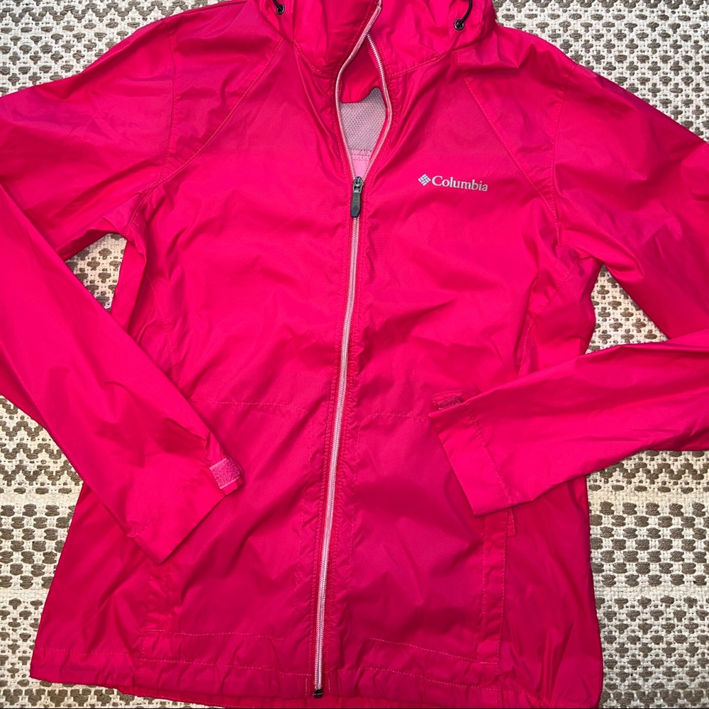 Columbia Hot Pink Lightweight Jacket